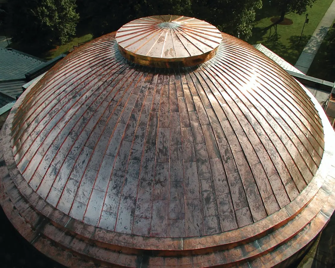 Craftsman Roofing crew installing a new roof in Lake Wisconsin